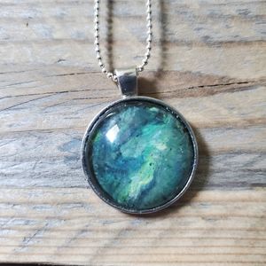 Emerald Isle Green Pendant Necklace Jewelry